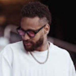 Meet your Posher, Evin paul